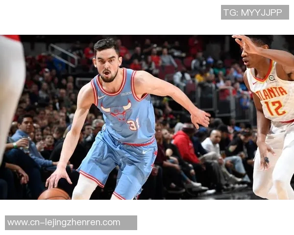 老鹰与公牛激战特雷杨领衔对决精彩瞬间回顾与分析